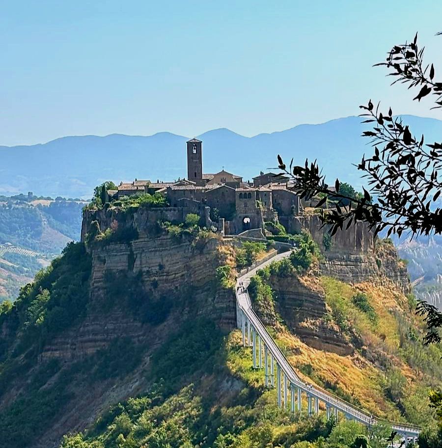 near rome attractions_igotorome_civita di bagnoregio