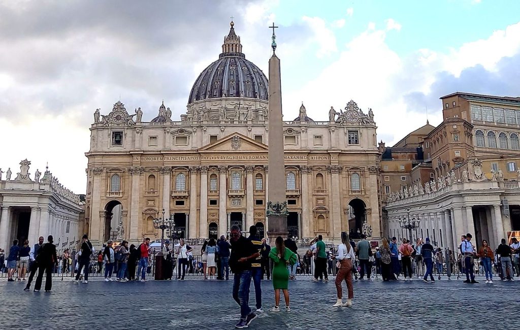 2025 jubilee rome_holy door opening